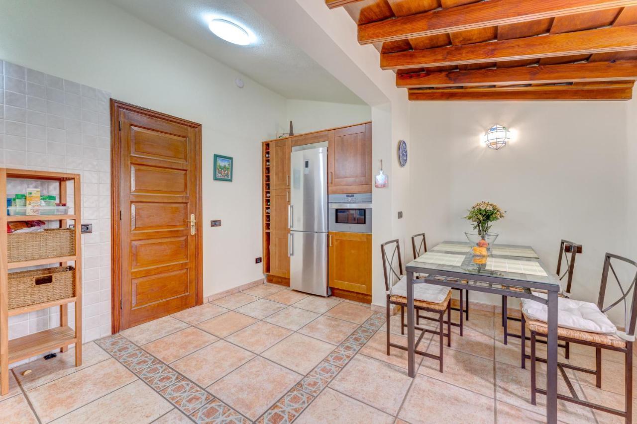 Buenavista Panoramic Villa In Costa Adeje Eksteriør bilde
